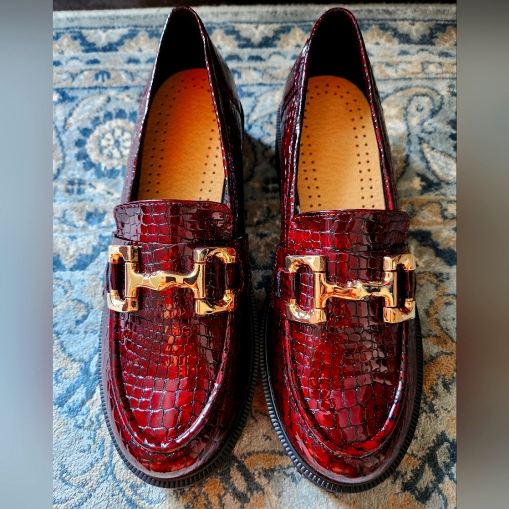Women loafers, red crimson, US 8